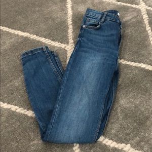ZARA Basic Skinny Jeans